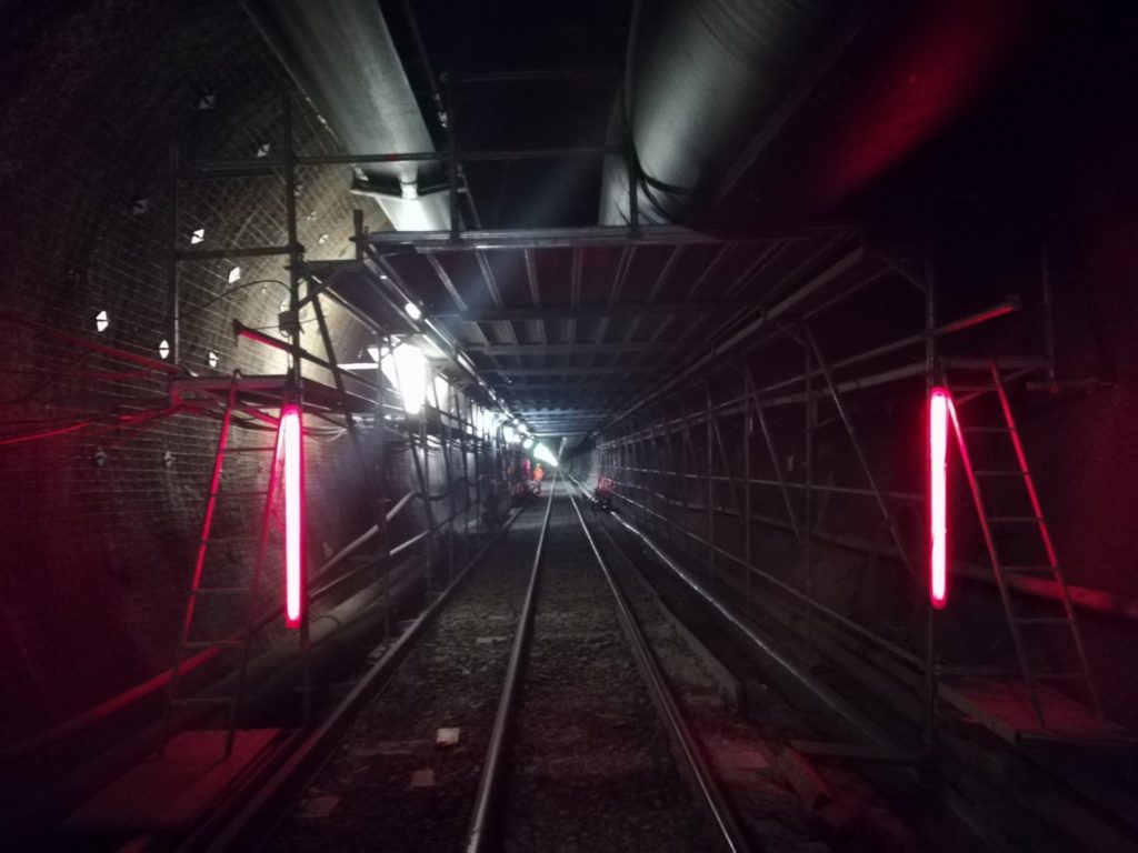 8 Trabatello mobile per Cunicolo esplorativo Tunnel del Brennero Gerüste für den Hochbau